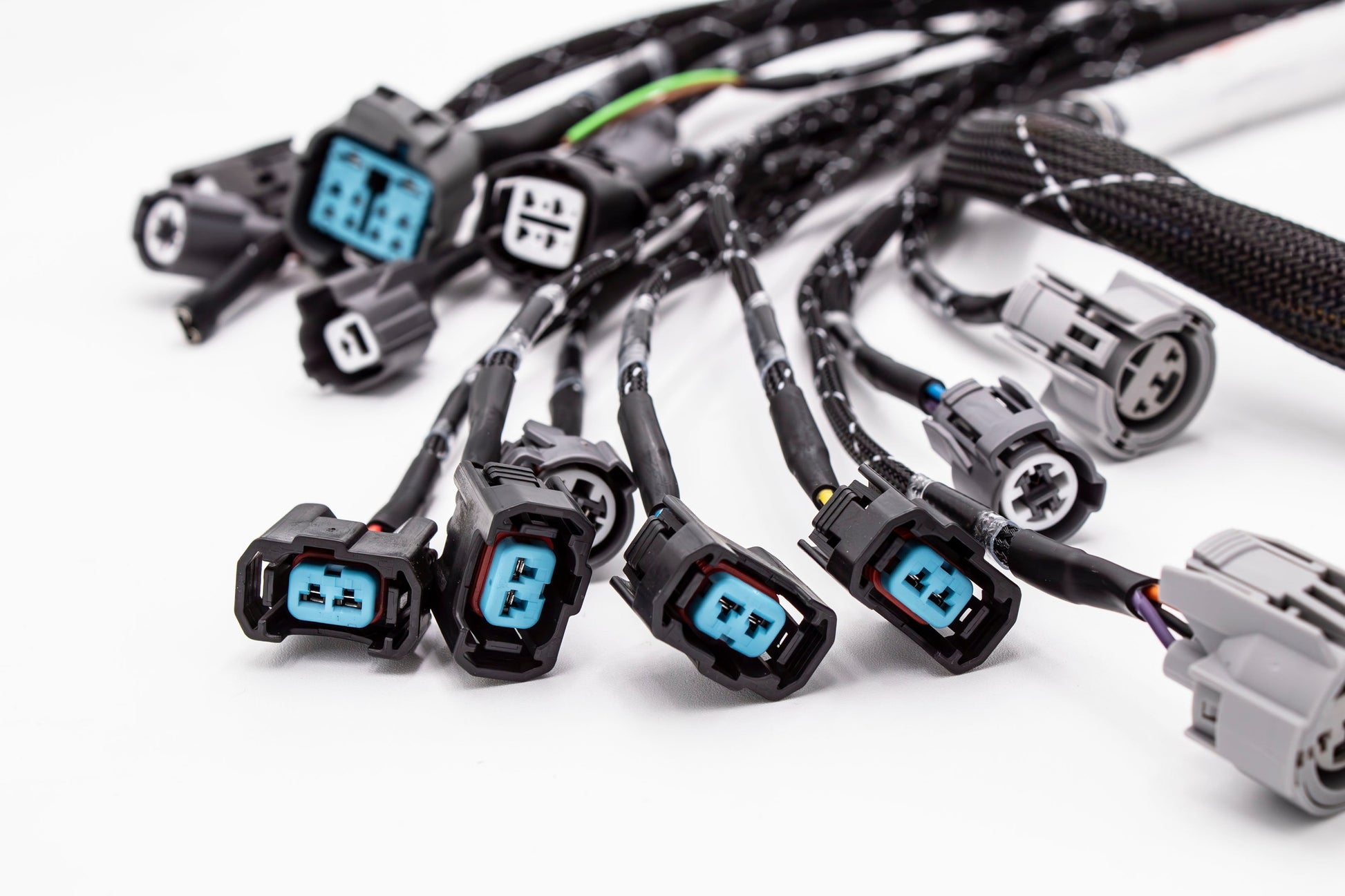 D & B-Series OBD2 Tucked Engine Harness Kit w/ Subharness | 94-95 Integra DC Carrot Top Tuning
